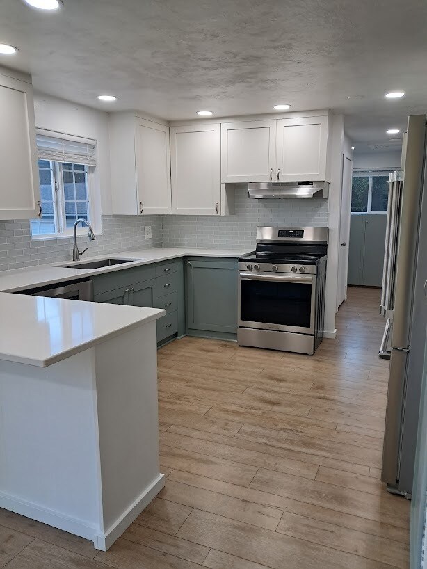 Building Photo - 3911 NE Rova Rd