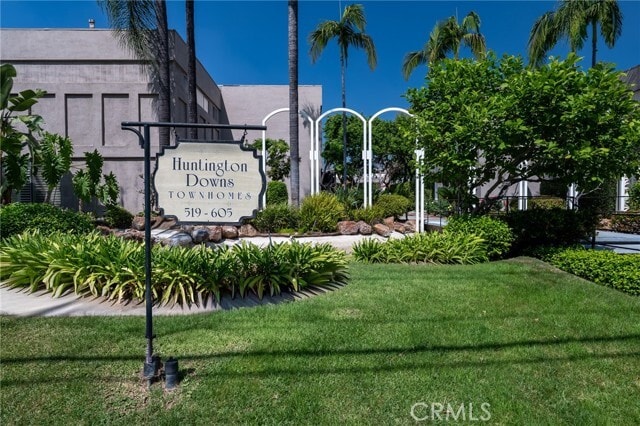 Building Photo - 523 Fairview Ave