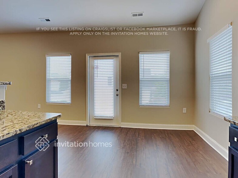 Building Photo - 1101 Black Diamond Dr