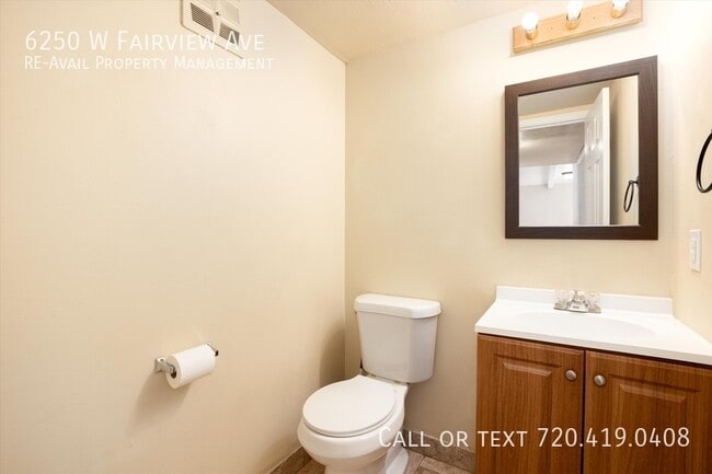 Building Photo - 6250 W Fairview Ave