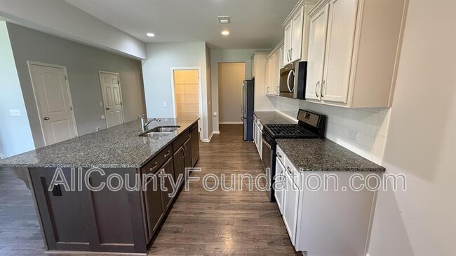 Building Photo - 340 Dunlin Dr