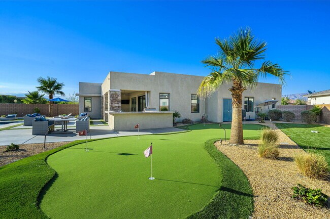 Building Photo - 74425 Zeppelin Dr