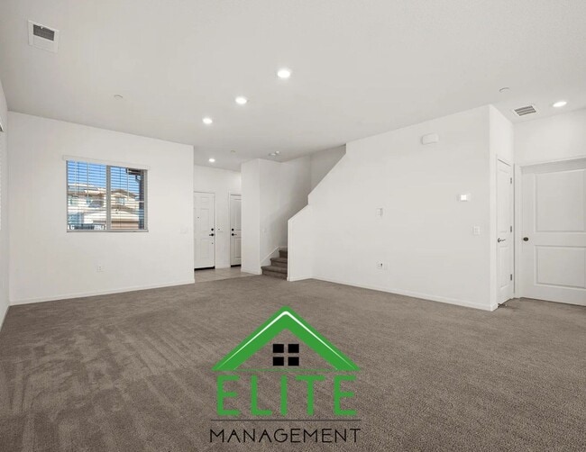 Building Photo - Spacious 5-Bedroom Home in Rancho Cordova ...