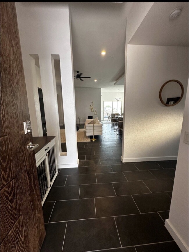 Building Photo - 13010 Terrington Ave