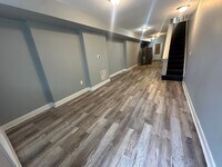 Building Photo - 2bdr 1 ba east Baltimore