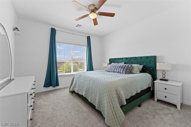 Building Photo - 237 Callen Falls Ave