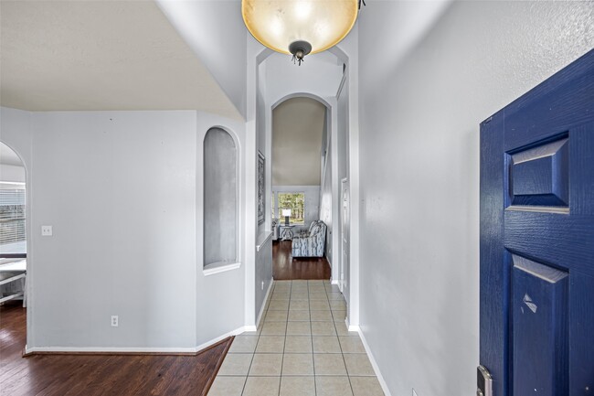 Building Photo - 1479 Allison St