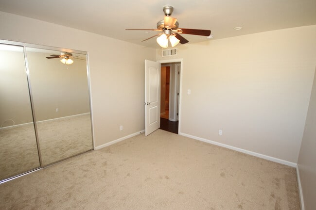 Building Photo - Beautiful South Scottsdale Home for Rent!