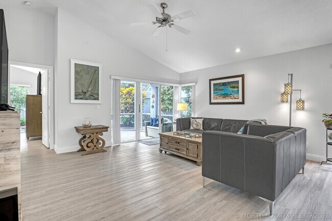 Building Photo - 24 Admirals Ct