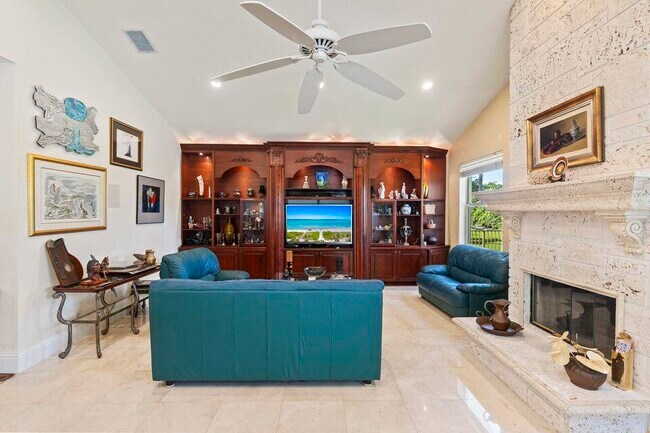 Building Photo - 3271 Harrington Dr