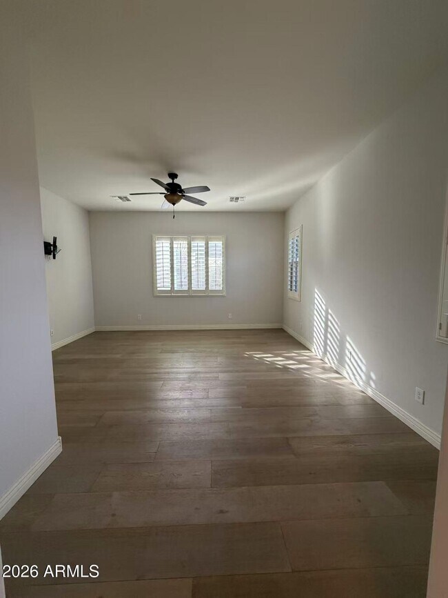 Building Photo - 3191 E Beechnut Pl