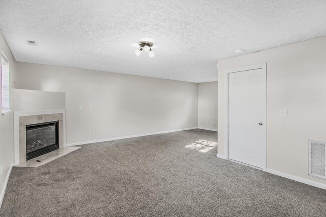 Building Photo - 103 Bridgedale Ct