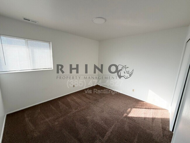 Building Photo - 6 N Hwy 89