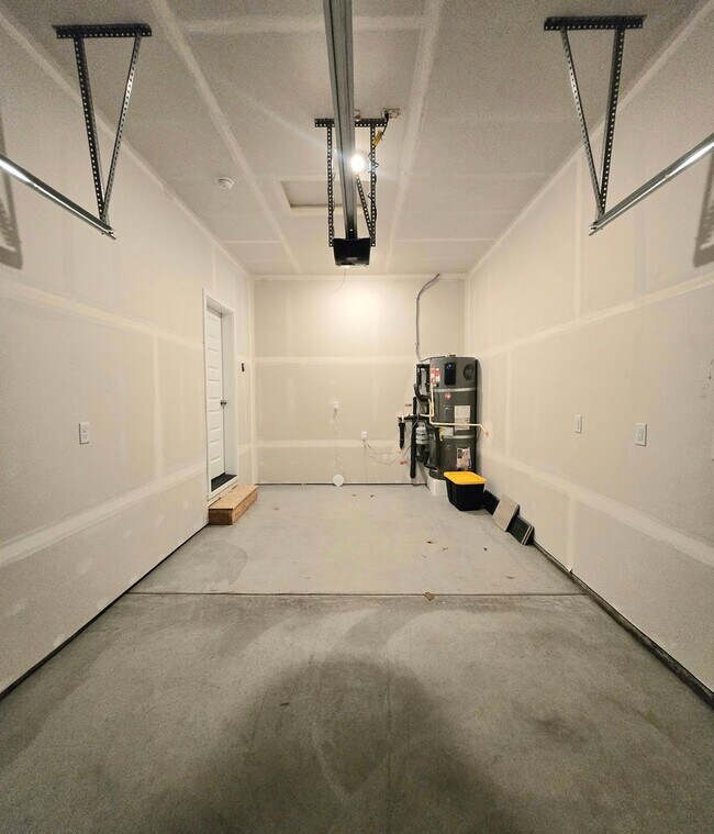 Building Photo - 3 Bed, 3.5 Bath in the New Madrona Ridge Neighborhood For Rent!