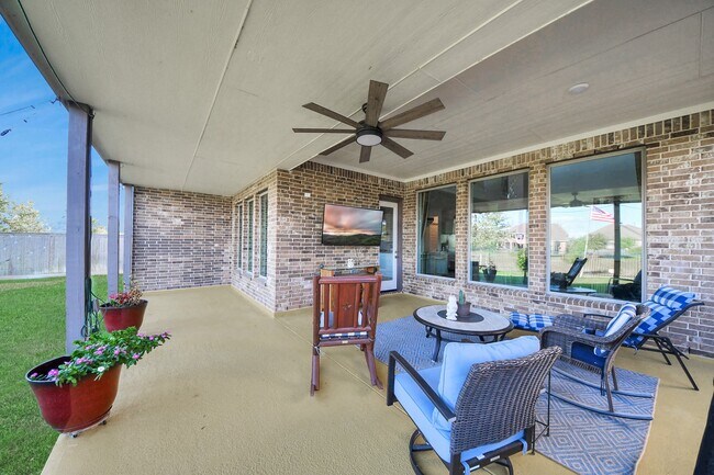 Building Photo - 2114 Colonel Flds Dr