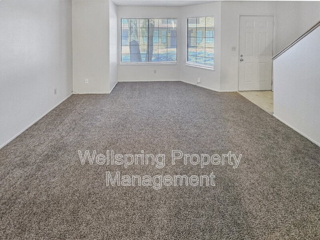 Building Photo - 936 W Perdew Ave