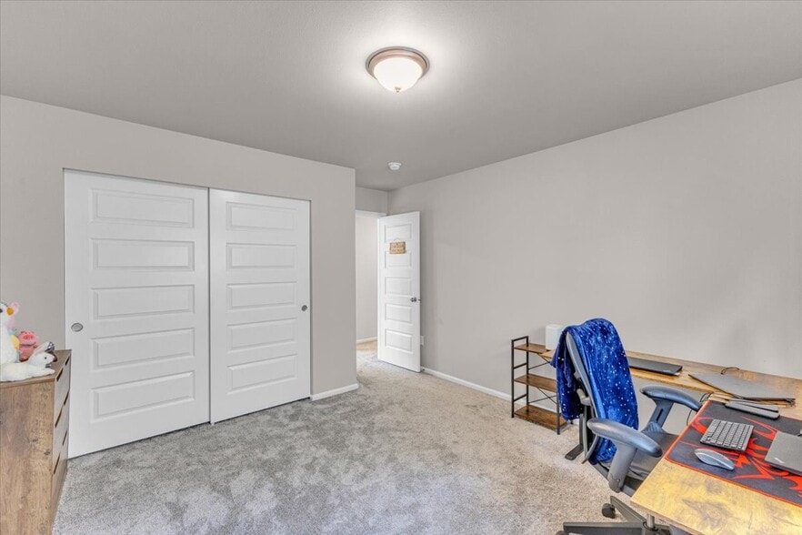 Building Photo - 1521 10th Pl