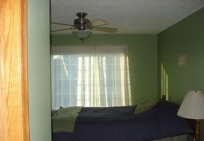 Building Photo - 2BR/1.5BA Townhouse - Oakdale - Available August 1st.