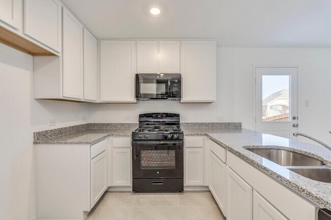 Building Photo - 3605 Flicker Ln