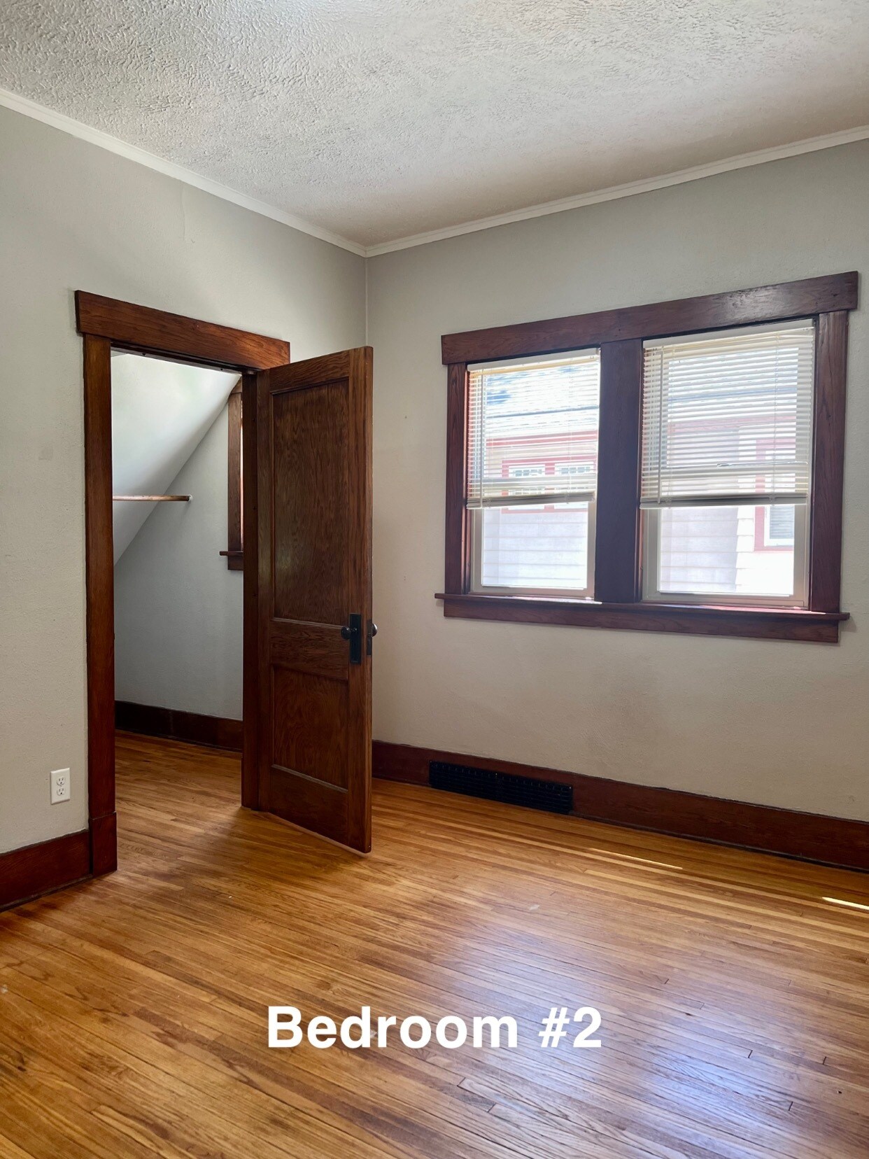 Building Photo - 2601 S 11th St