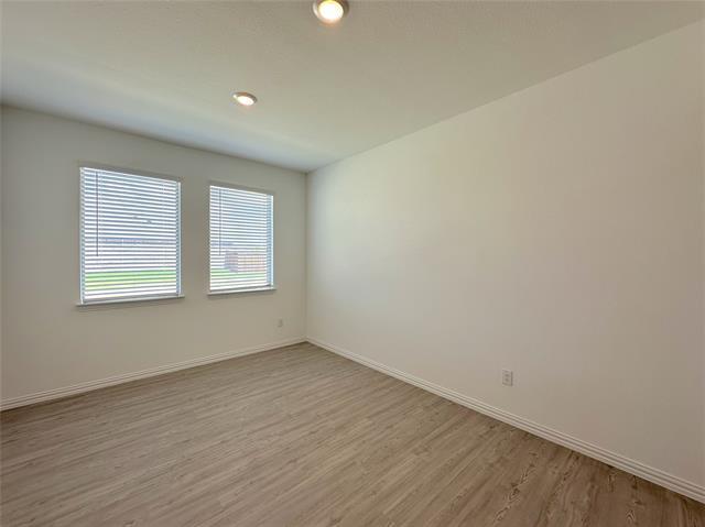 Building Photo - 1328 Rousseau Dr