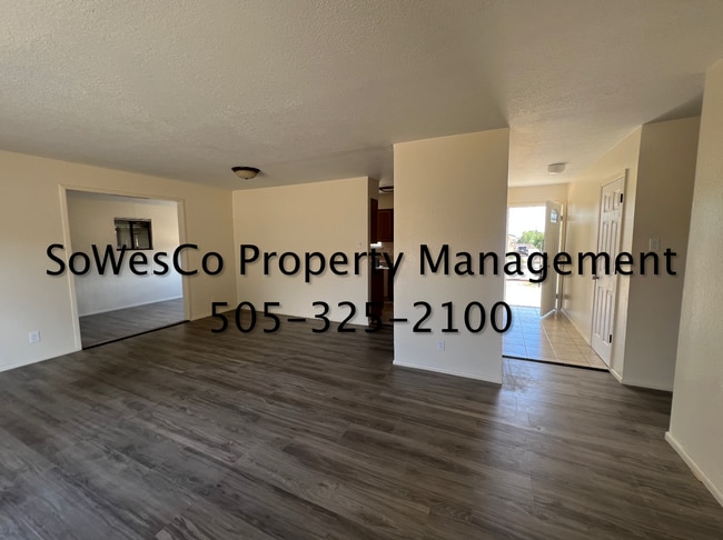 Building Photo - Newly Remodeled 3 Bed 2 Bath Home