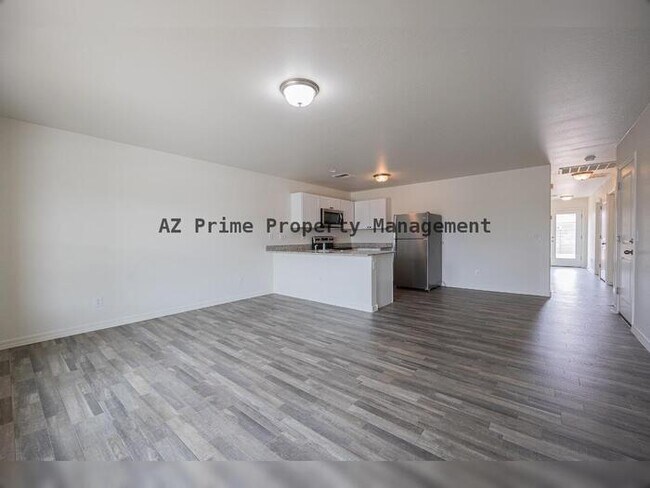 Building Photo - 225 W Dewey Ave