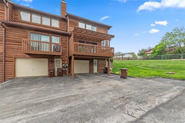 Building Photo - 250 Cedar Grove Dr