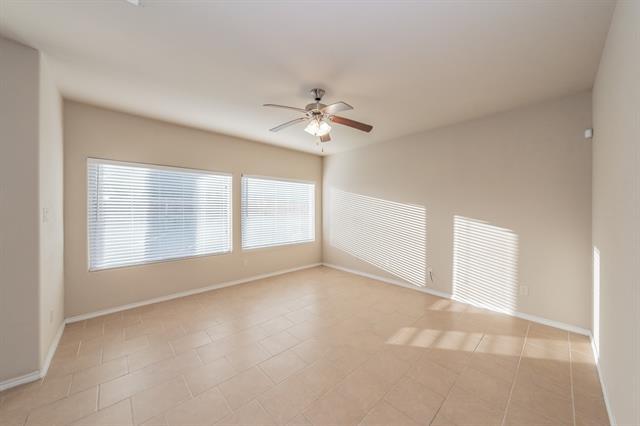 Building Photo - 643 Alexander St