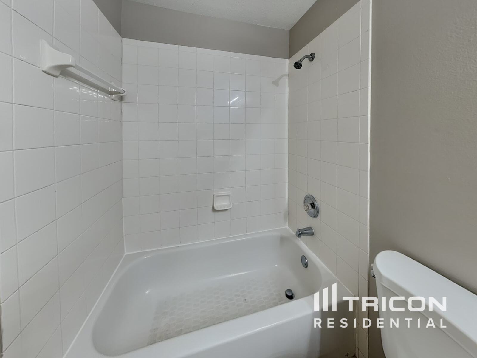 Building Photo - 4220 Mast Ct
