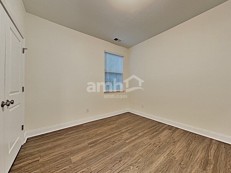 Building Photo - 178 Sweet Gum Dr