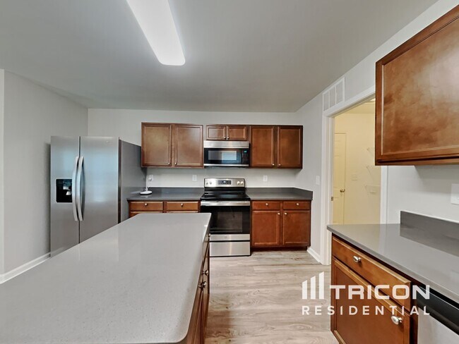 Building Photo - 127 Coddington Ln