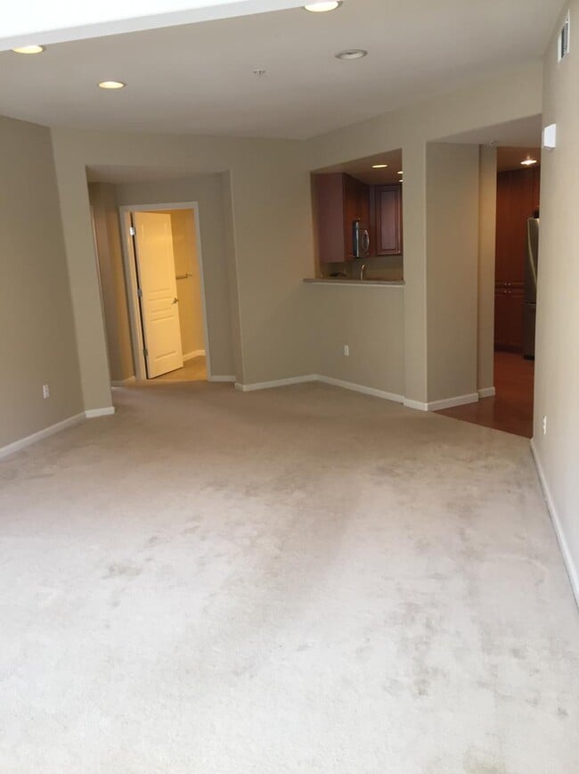 Building Photo - 1883 Agnew Rd