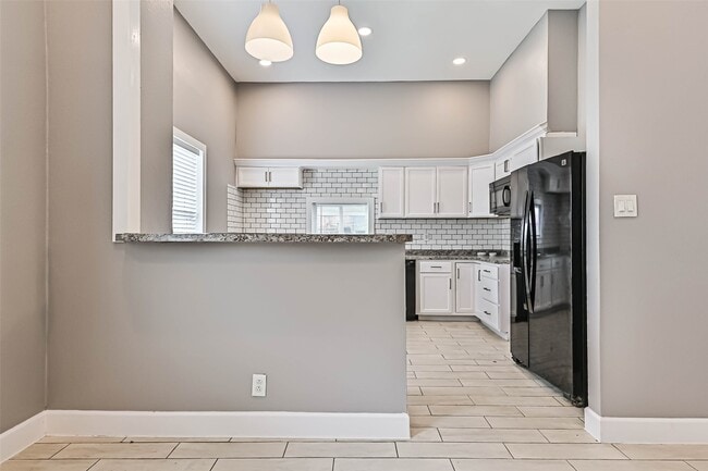 Building Photo - 2914 Avenue K