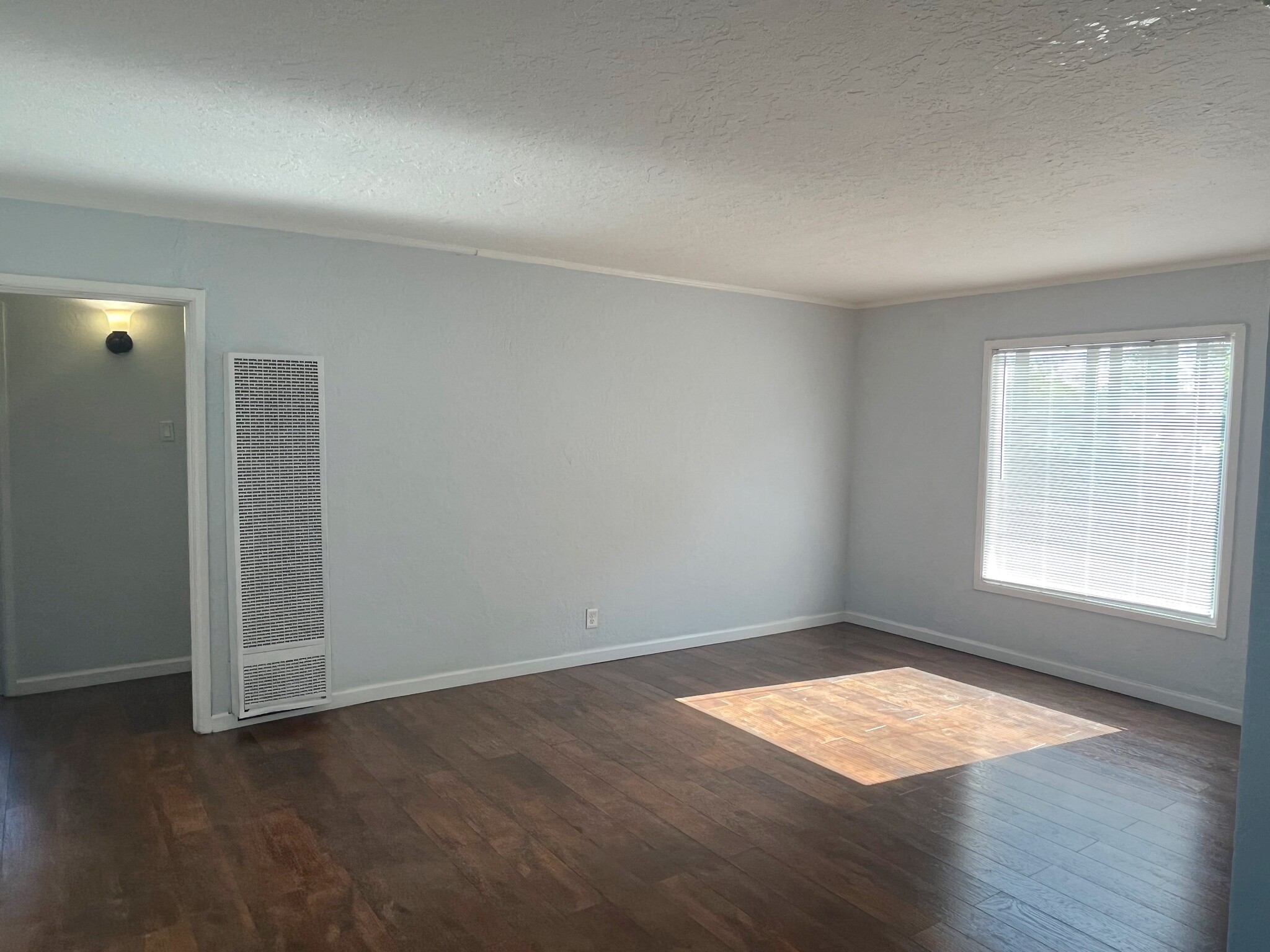 Living Room - 10051 Bernhardt Dr