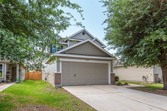 Building Photo - 2723 Piney Lake Ct