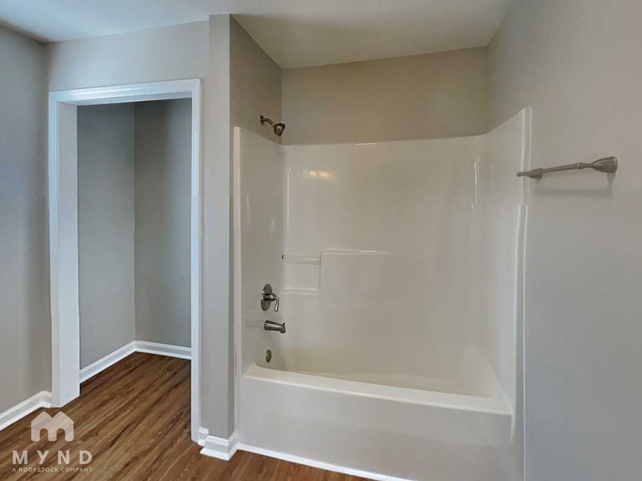 Building Photo - 103 Adlett Ln