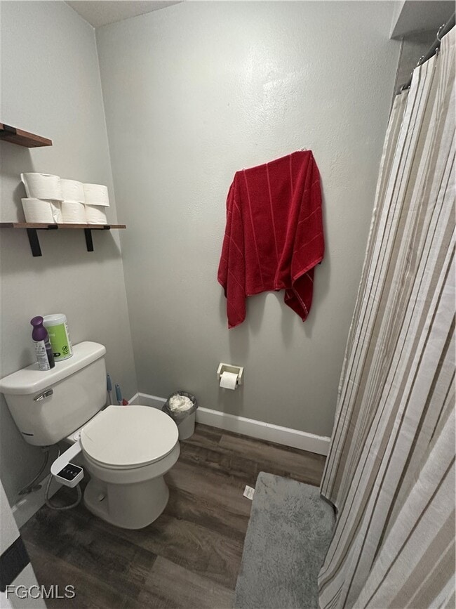 Building Photo - 2330 SE 8th Terrace