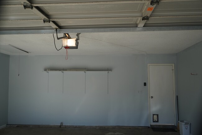 Building Photo - 5113 S Emporia Way