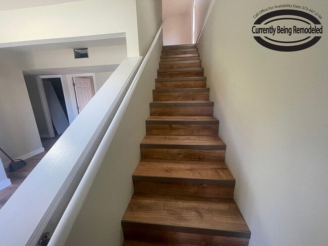 Building Photo - 319 West Blvd N