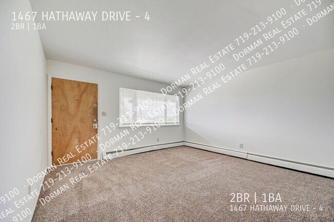 Building Photo - 1467 Hathaway Dr