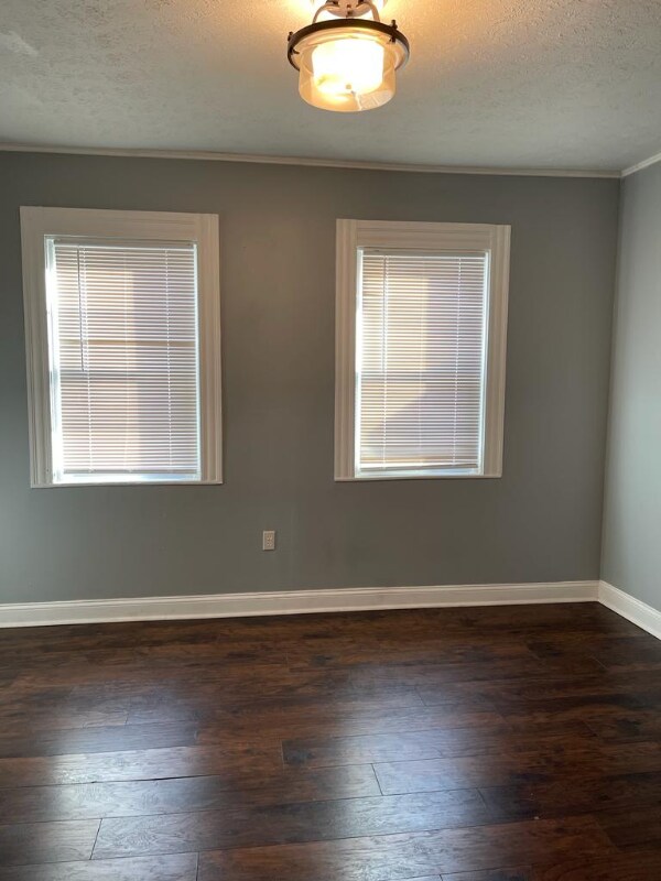 Building Photo - 767 N 8th St