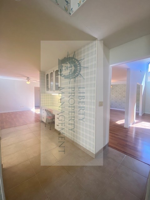 Building Photo - 6223 N West Ave