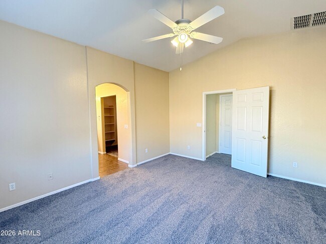 Building Photo - 3426 S 72nd Ln