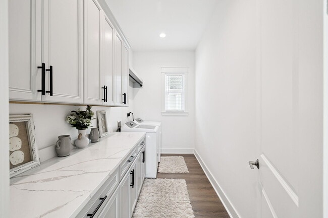 Building Photo - 143 Pollard Cv E