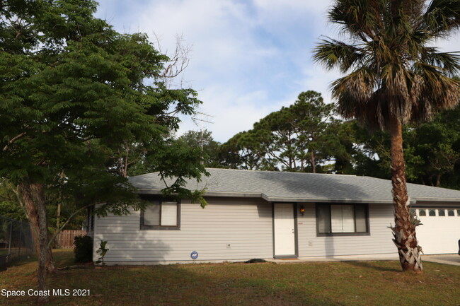 Building Photo - 220 Mardi Gras Ave NW