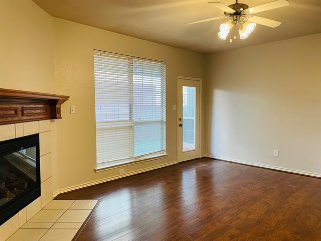 Building Photo - 5929 Desperado Dr