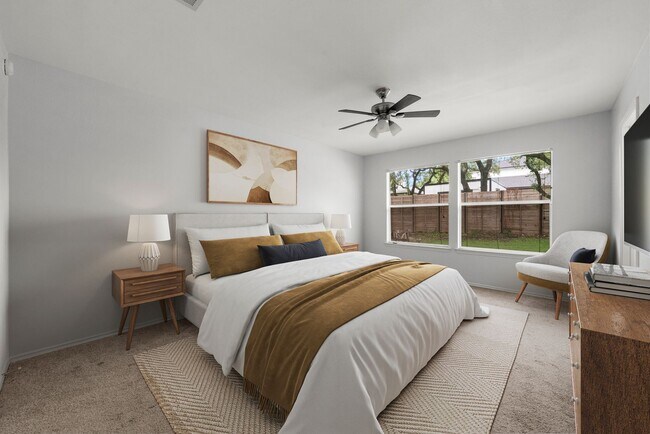 Building Photo - 10410 Cayuse Cove