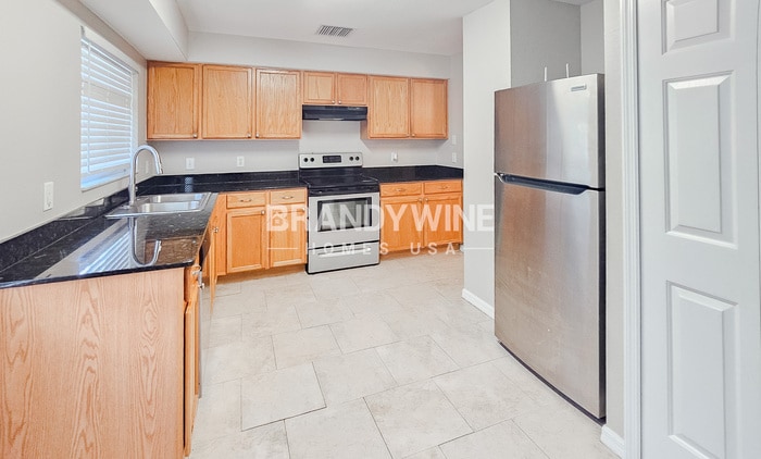 Building Photo - 11739 Brenford Crest Dr