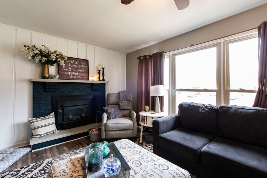 Building Photo - 7306 Tangelo Dr